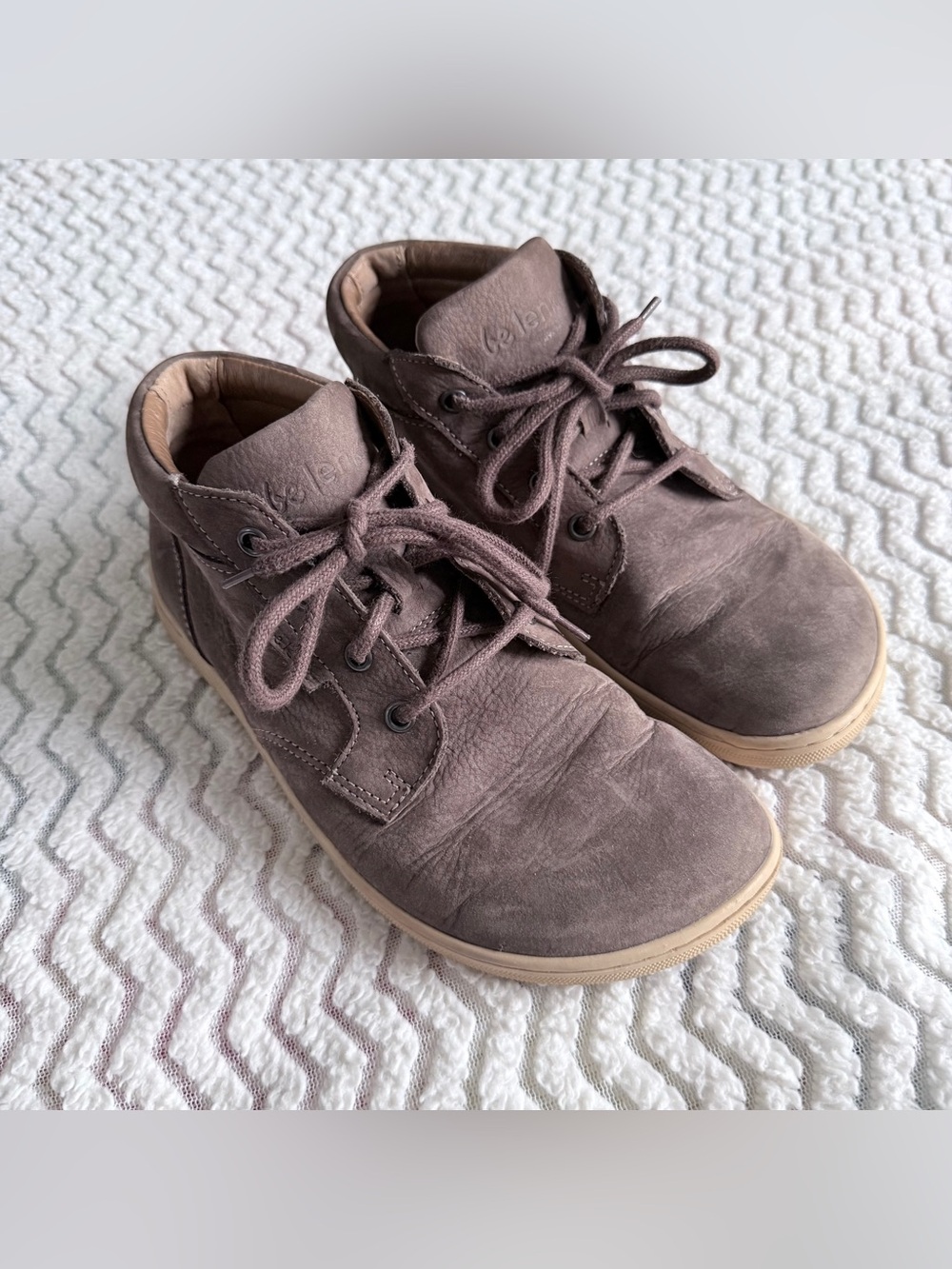 Be Lenka Synergy Brown Leather Barefoot Lace Up Mid Top Minimalist Shoes 6.5